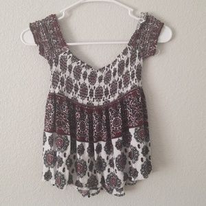 ❄ Off the shoulder crop top-size small